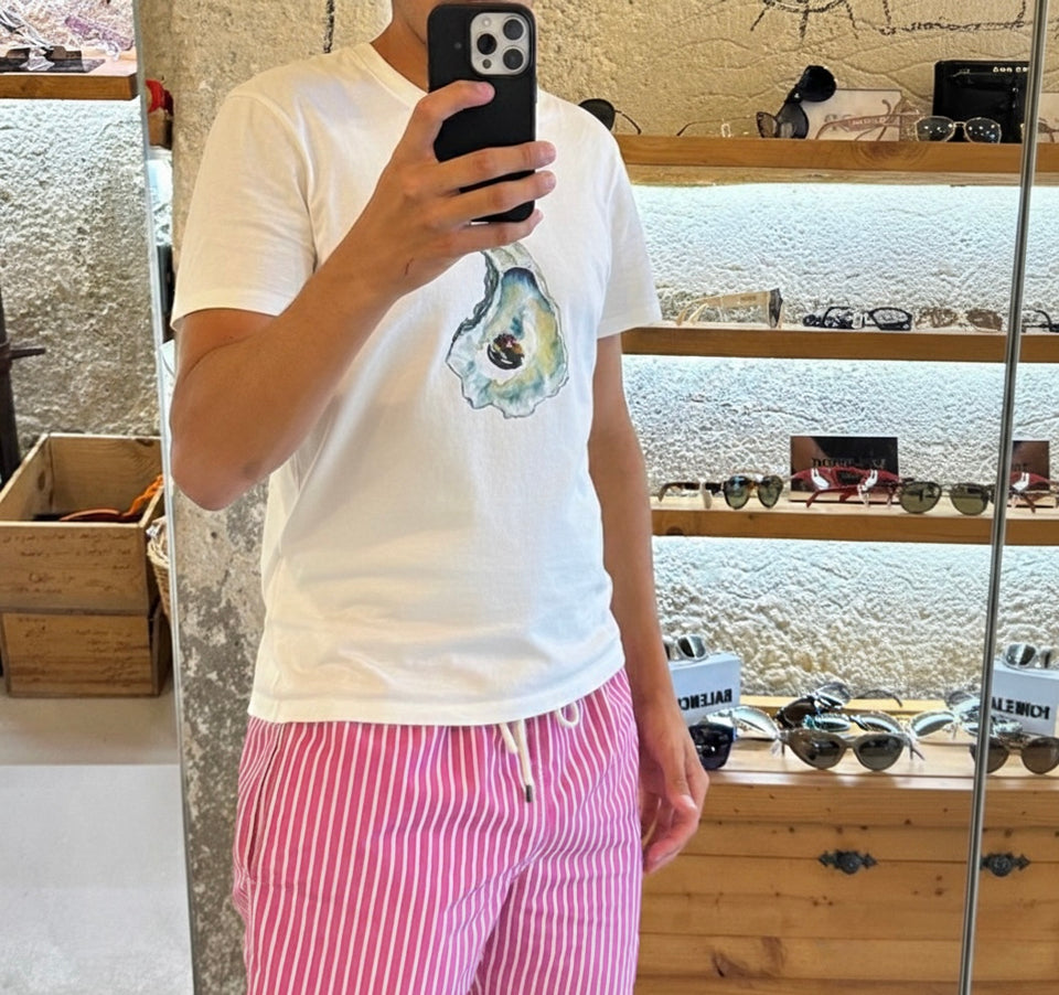 Oyster Elegance Tee