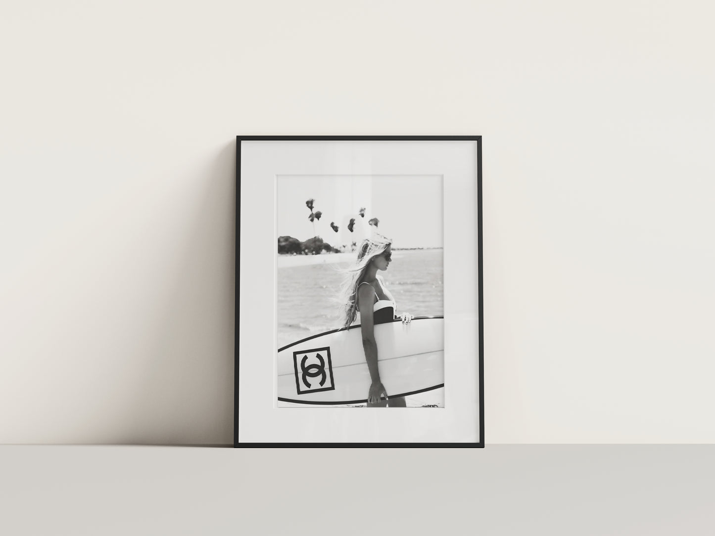 Chic Surfer Digital Print